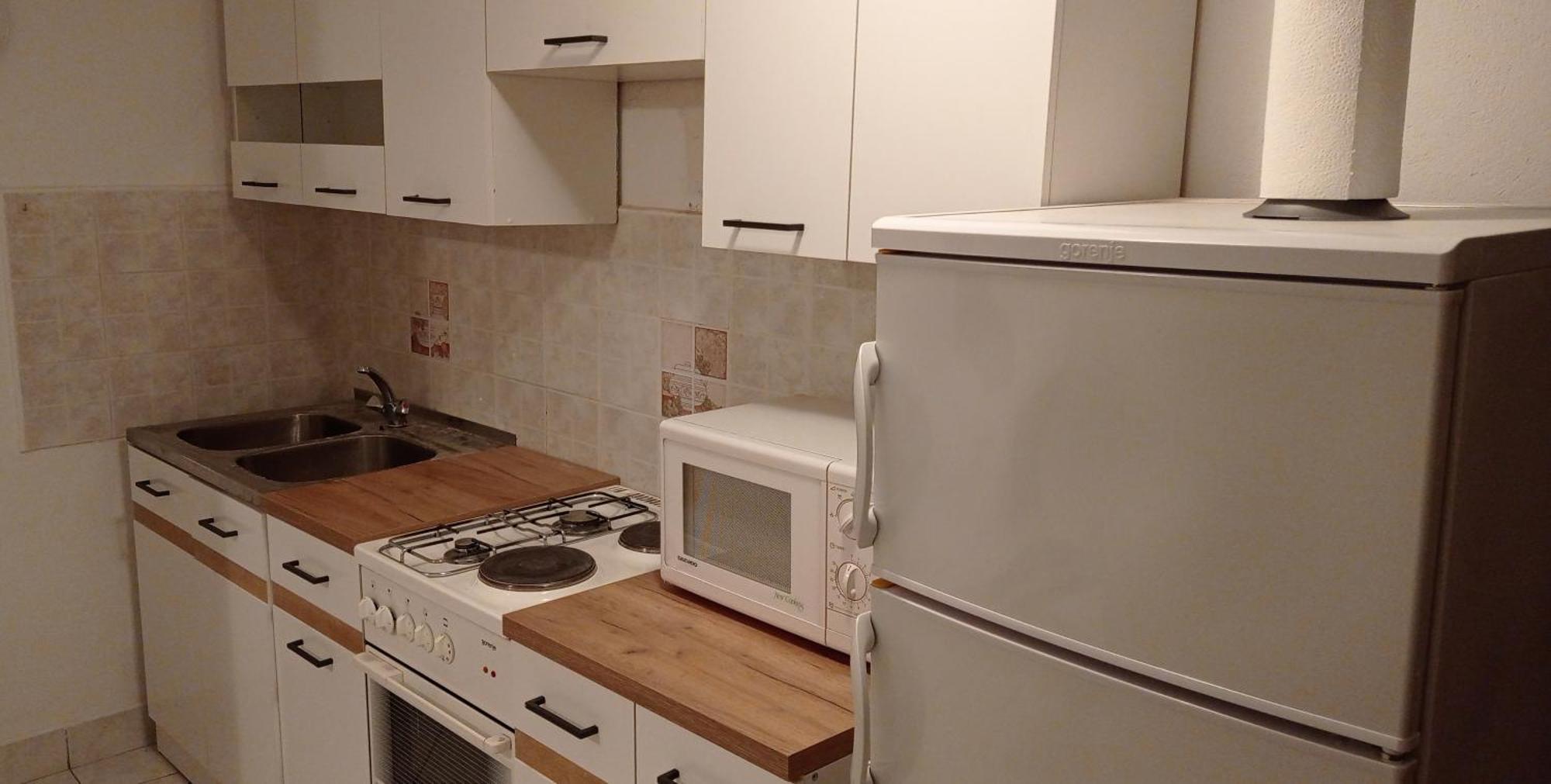 Apartments Tatjana Мартиншчіца Екстер'єр фото